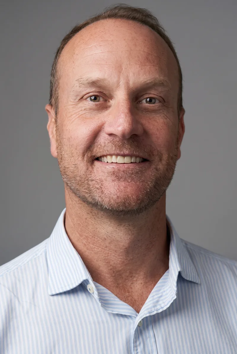 AI-generated portrait of Daniel Kowalski OAM, keynote speaker