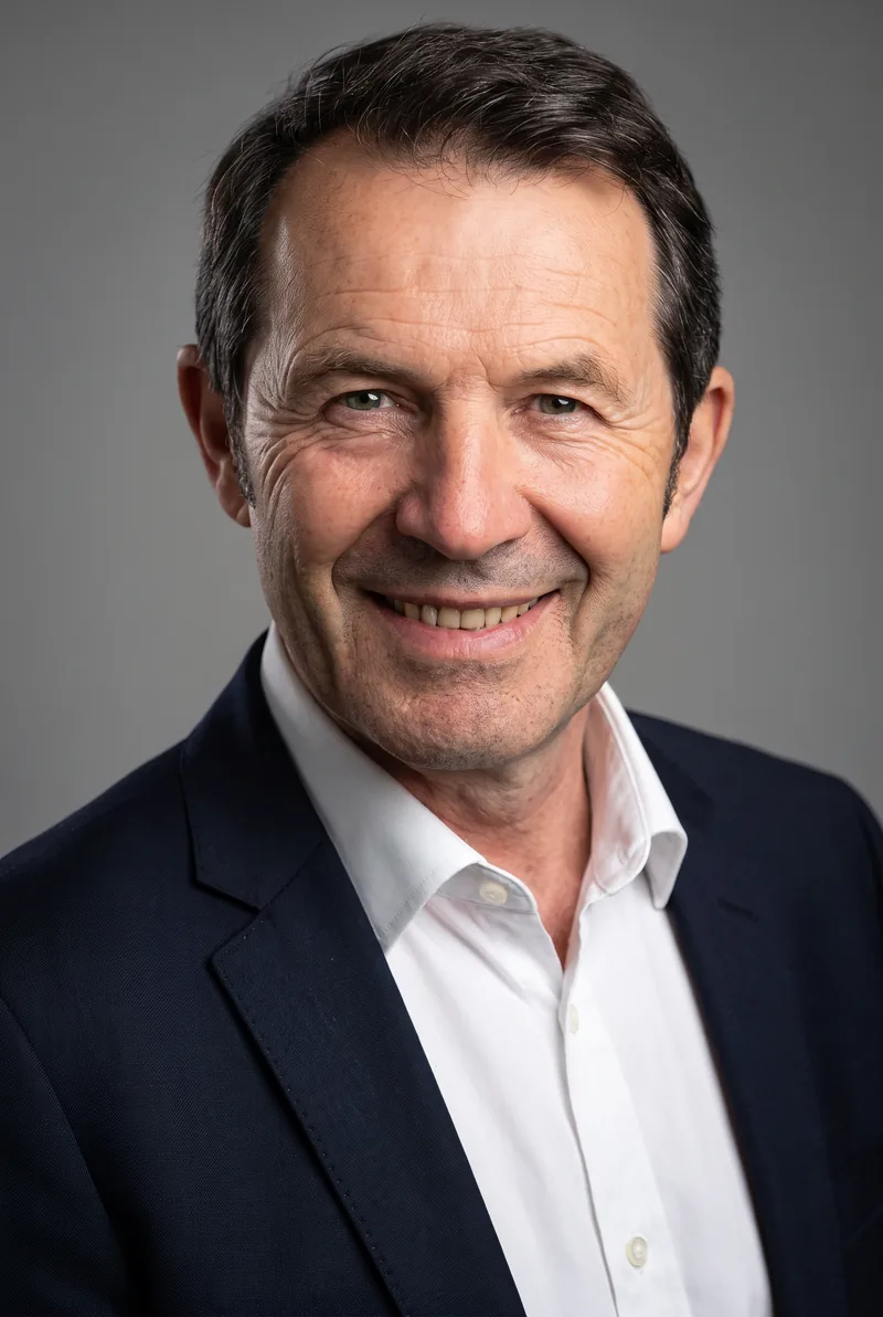 AI-generated portrait of Gabriel Gate, keynote speaker