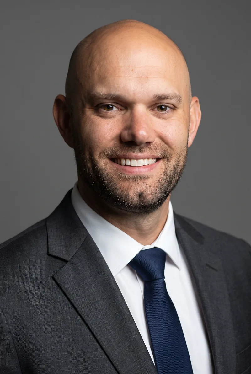 AI-generated portrait of James Clear, keynote speaker