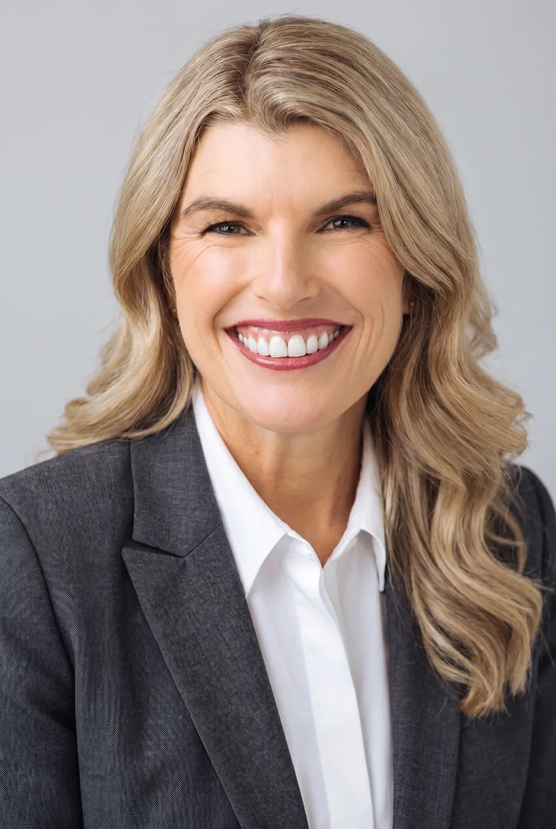 AI-generated portrait of Lizzie Williamson, keynote speaker