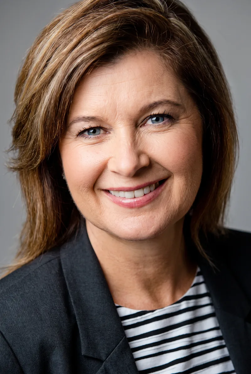 AI-generated portrait of Michelle Loch, keynote speaker