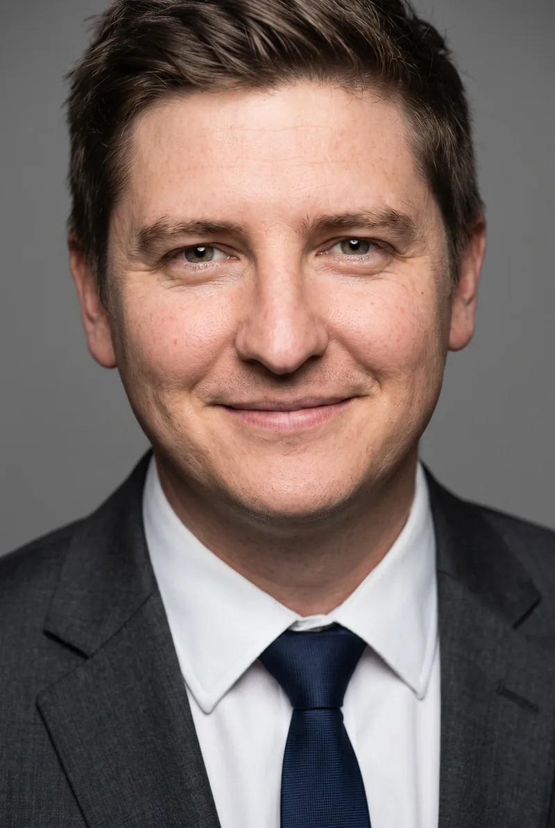 AI-generated portrait of Scott Dooley, keynote speaker